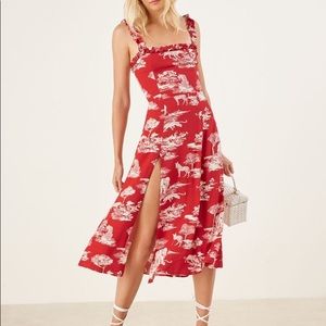 Réformation Arielle Dress In Nairobi